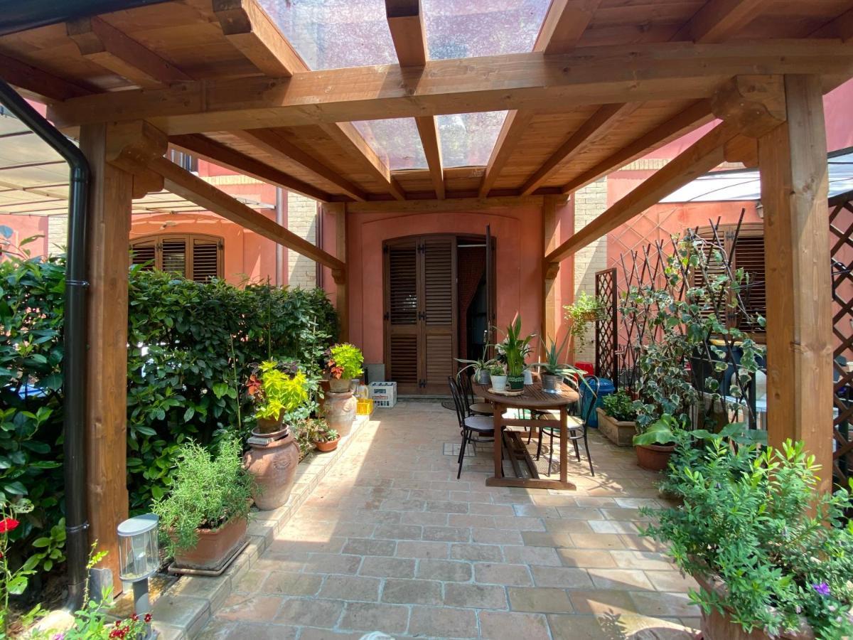 Soggiorno Da Fiore Monte Rubiaglio Bagian luar foto
